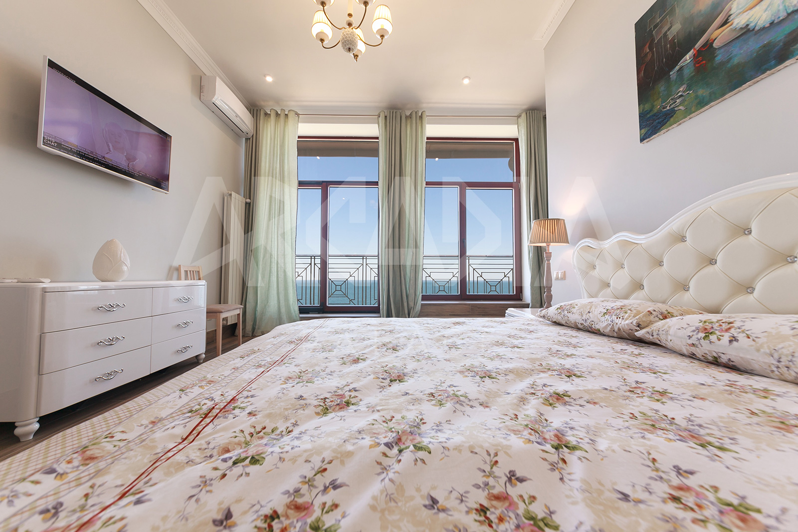 apartment hyperion