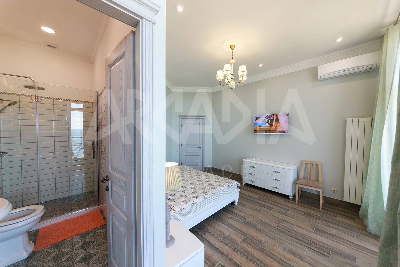 apartment hyperion