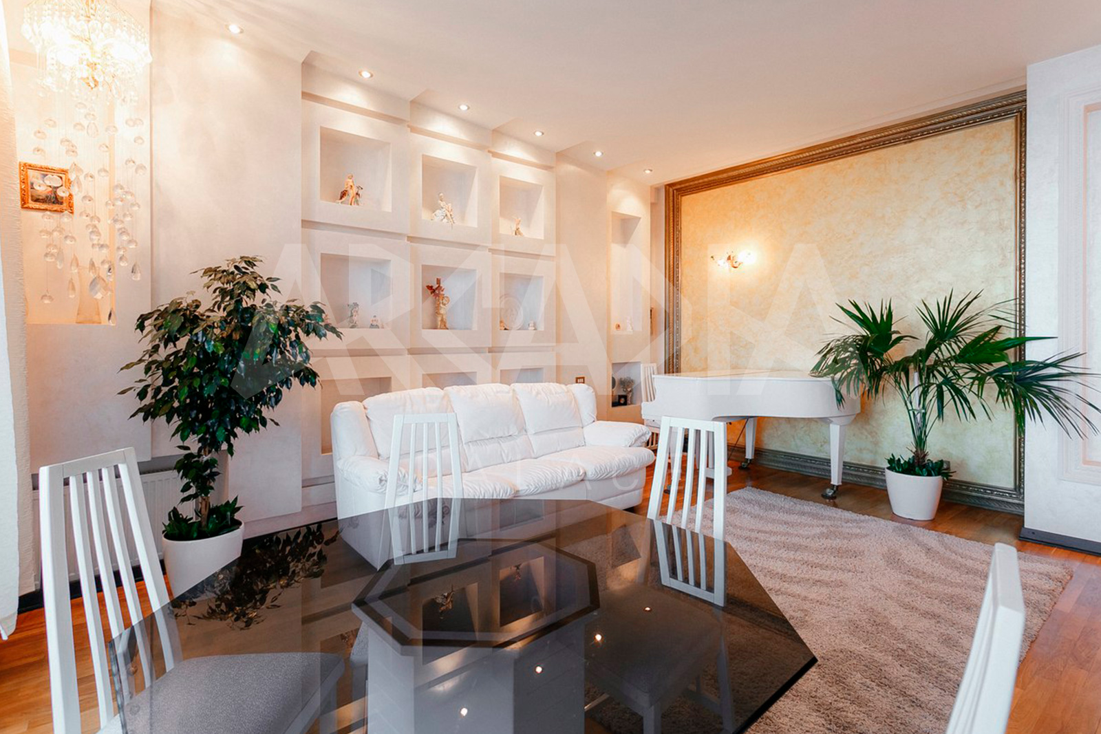 apartment nike