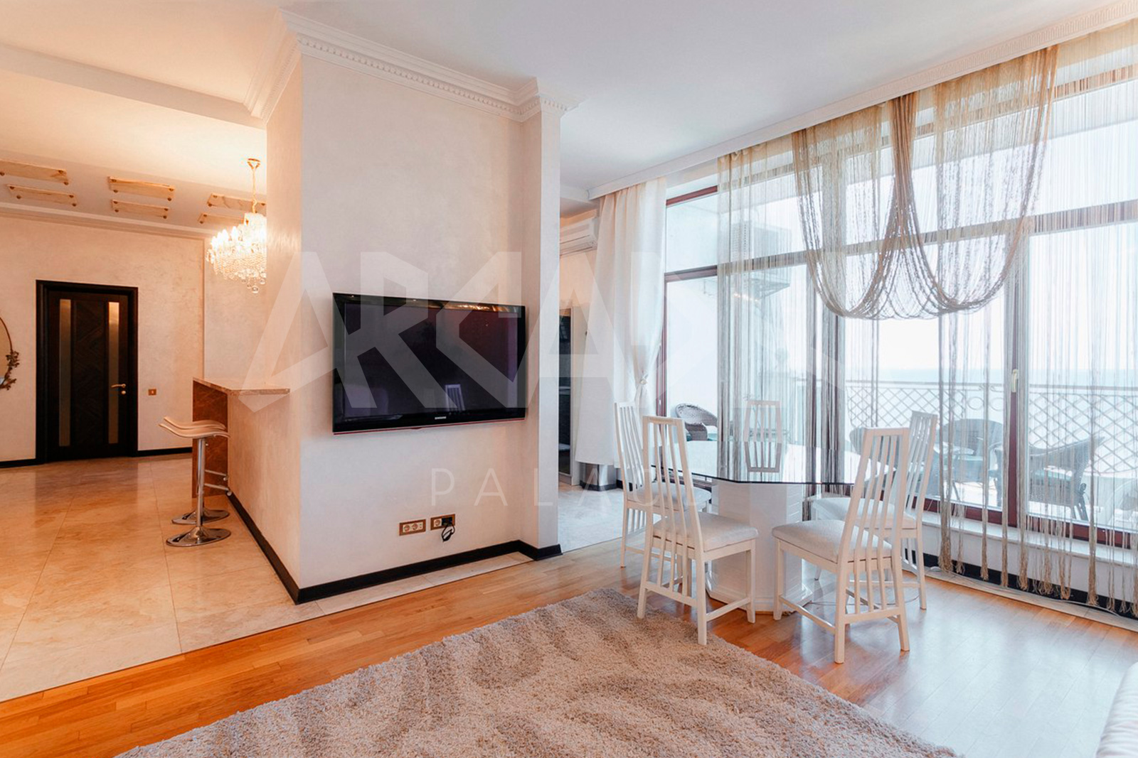 apartment nike