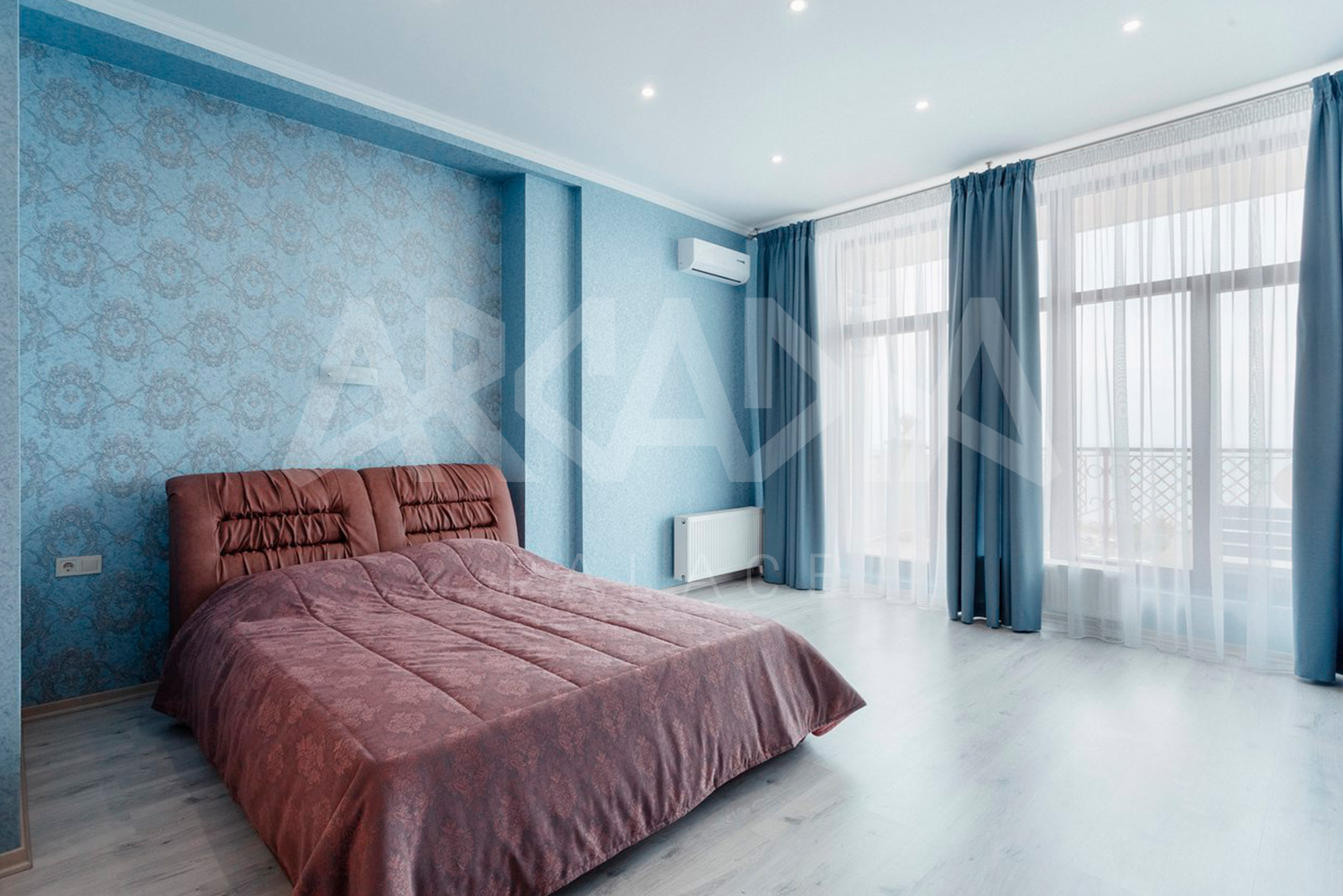apartment oceanus