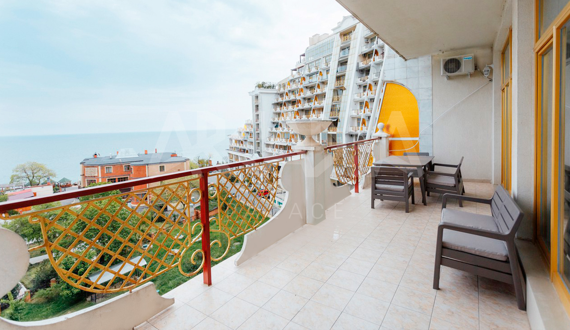 apartment oceanus