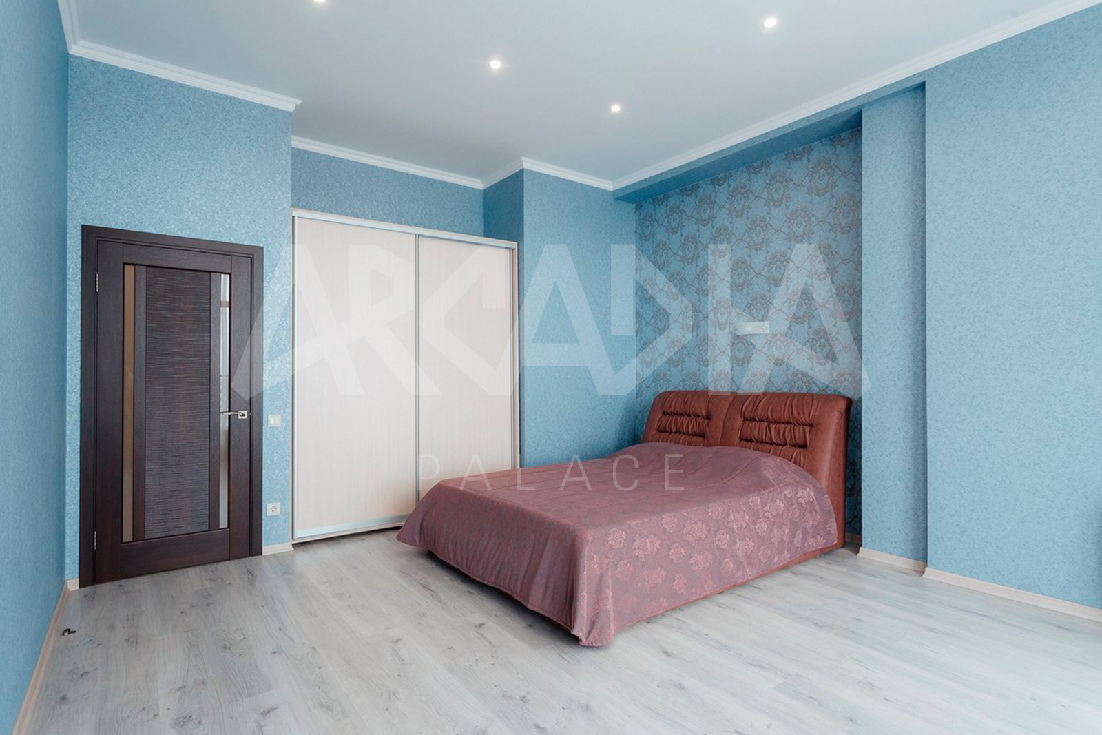 apartment oceanus