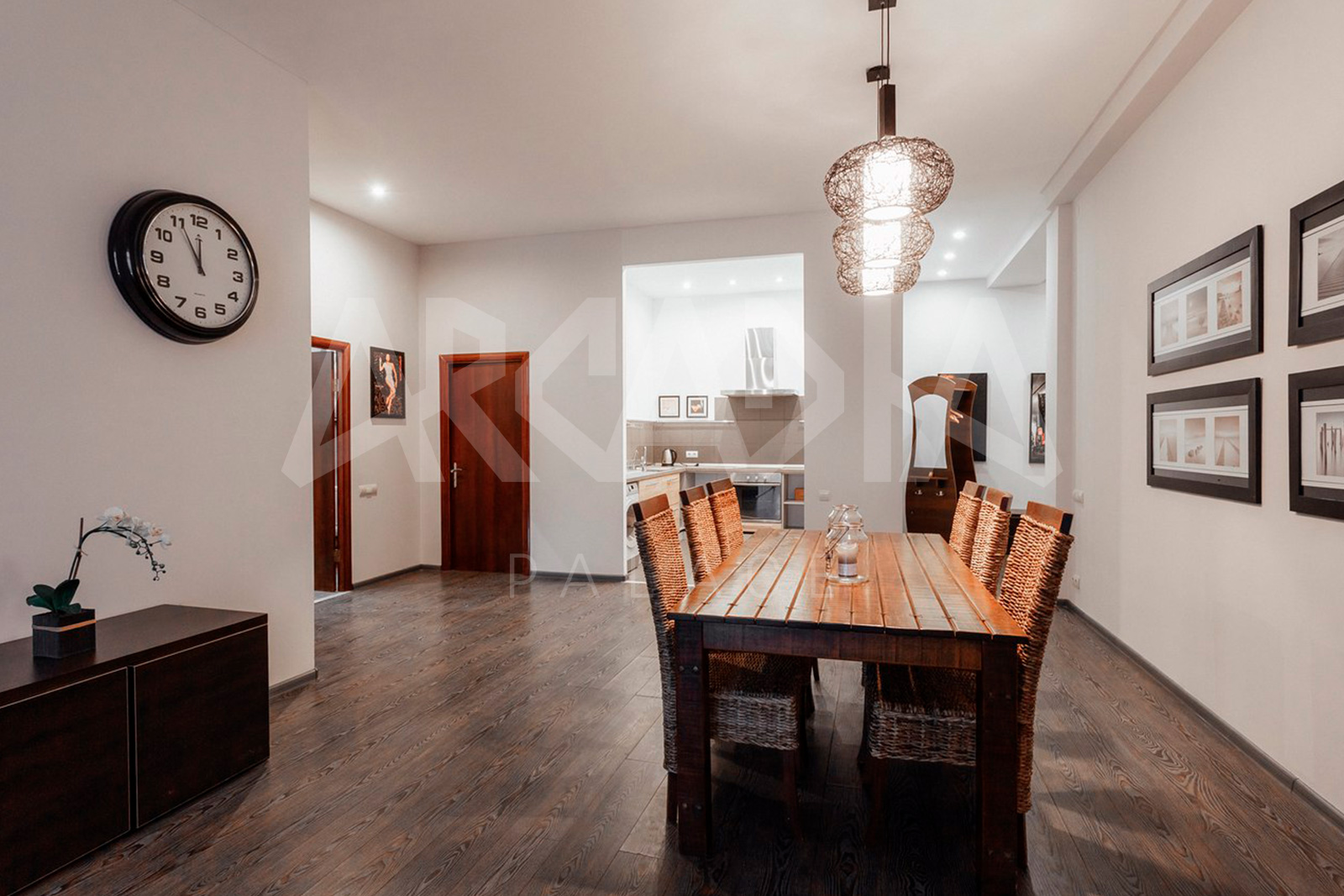 apartment cronus