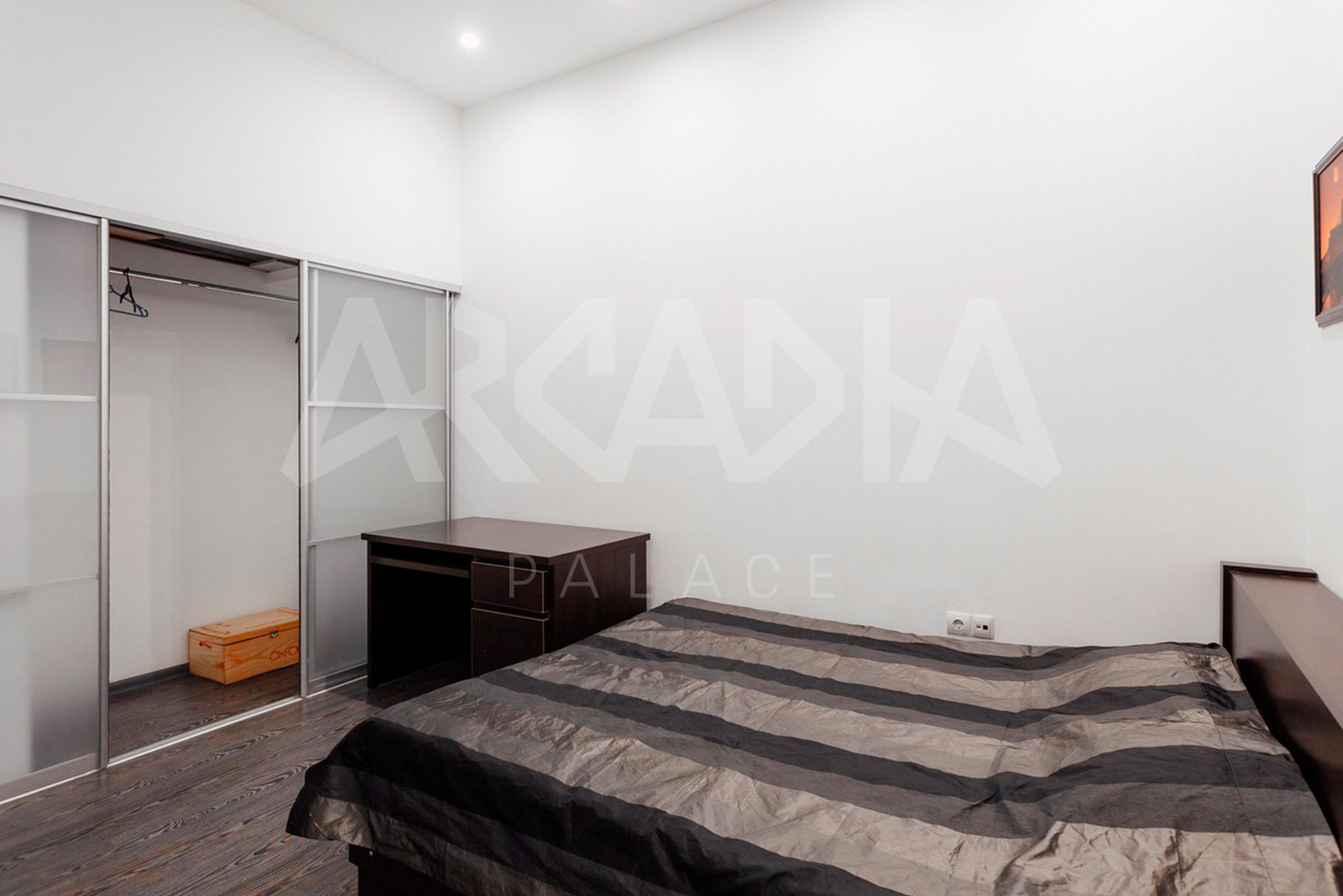 apartment cronus