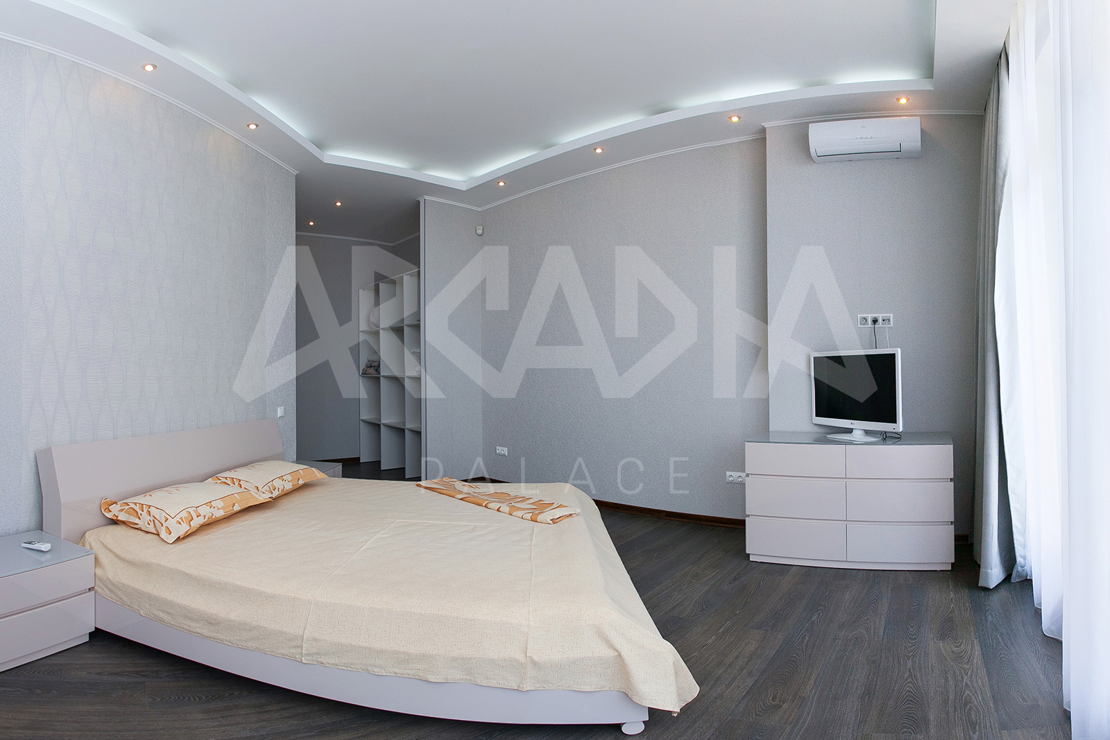 apartment zephyrus