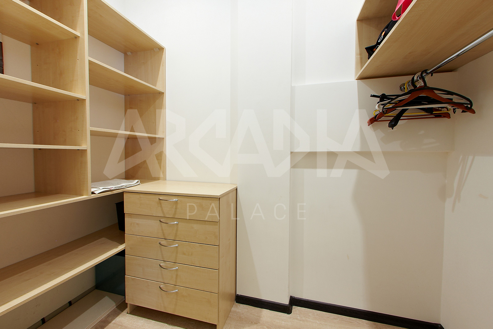 apartment demeter