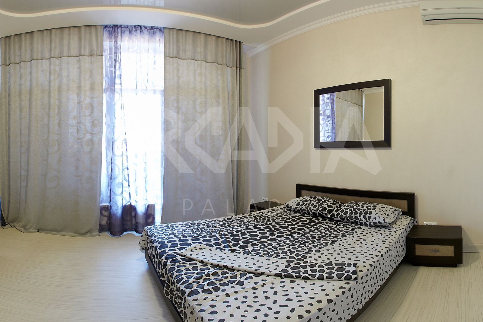 apartment dionysus