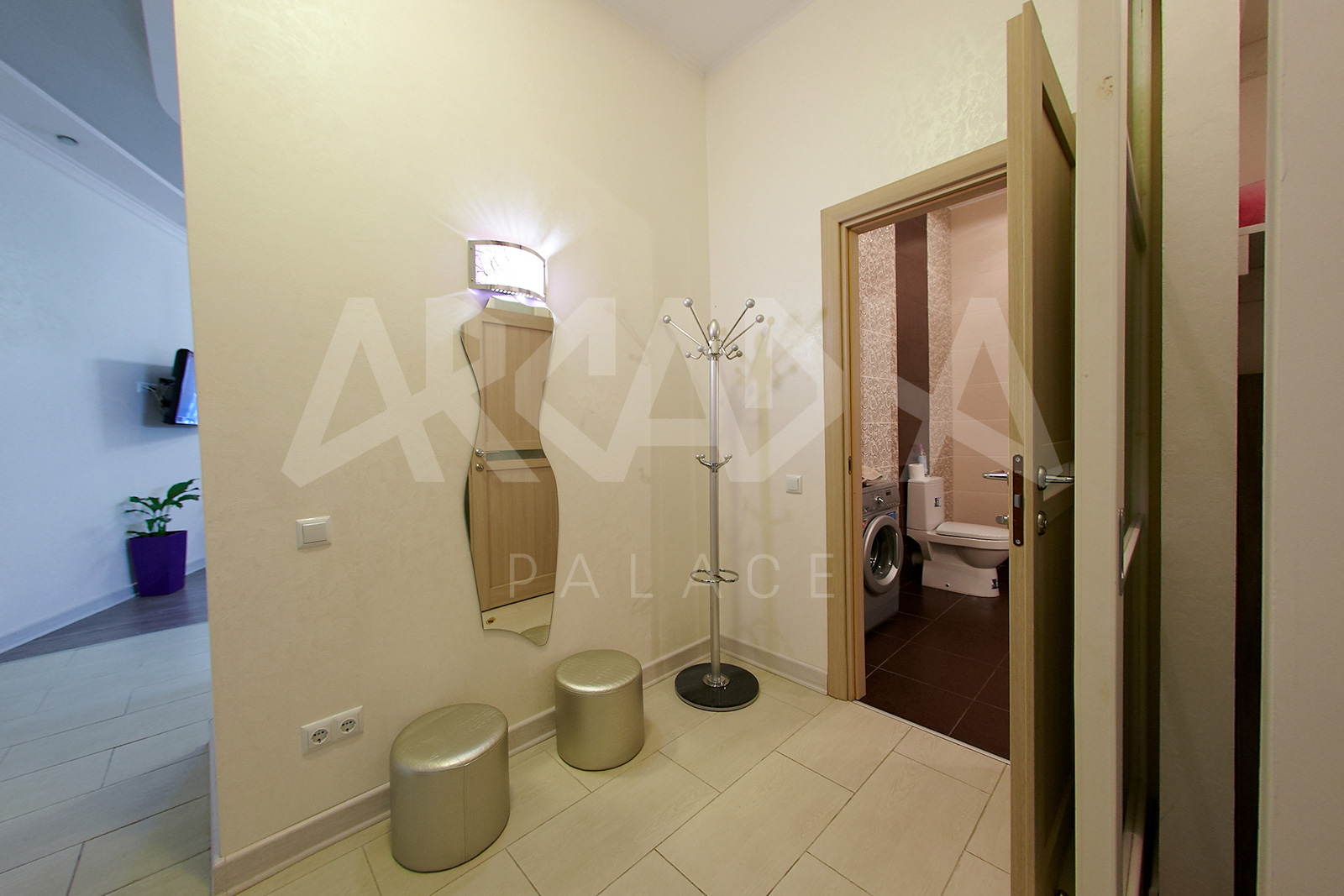 apartment dionysus