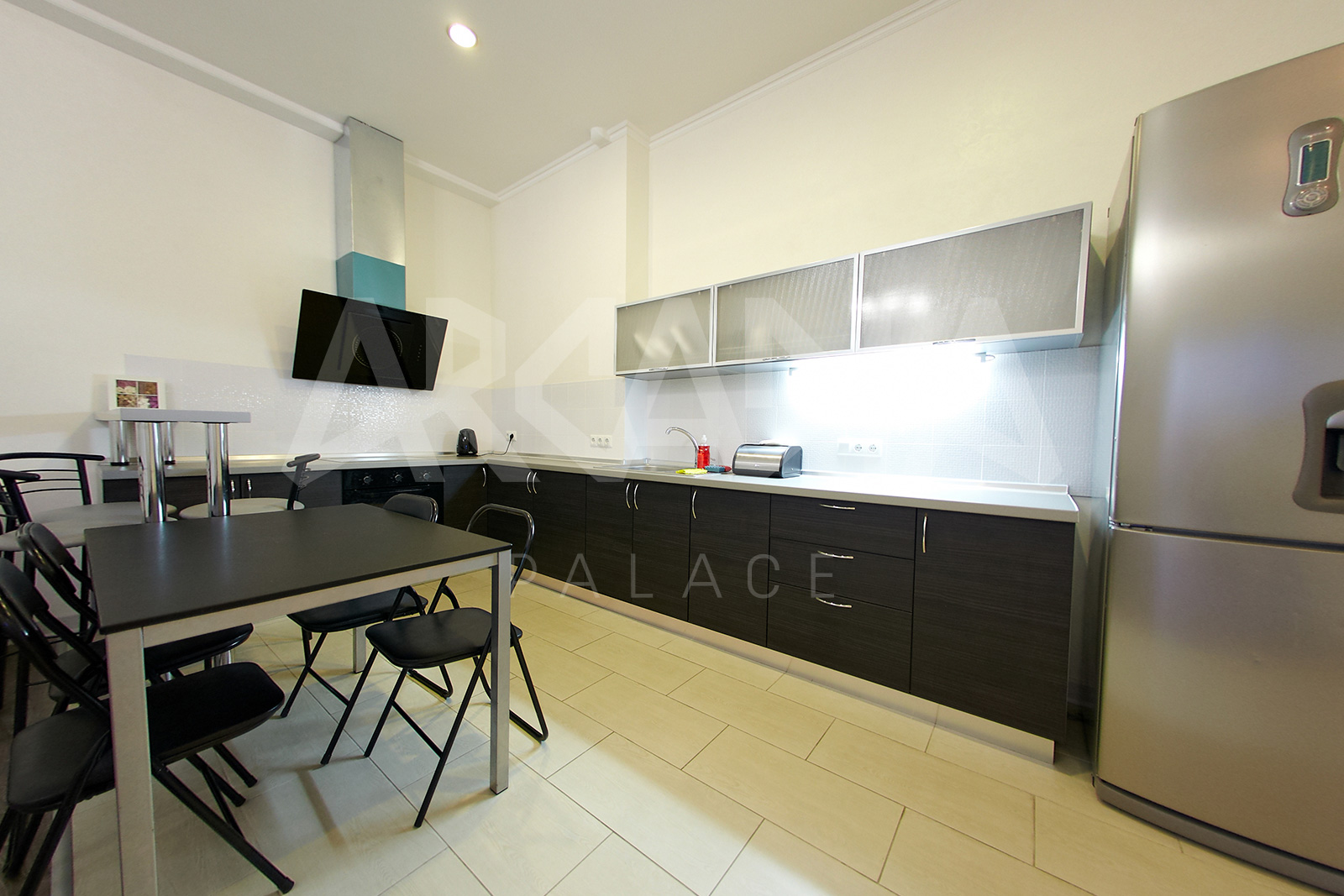 apartment dionysus