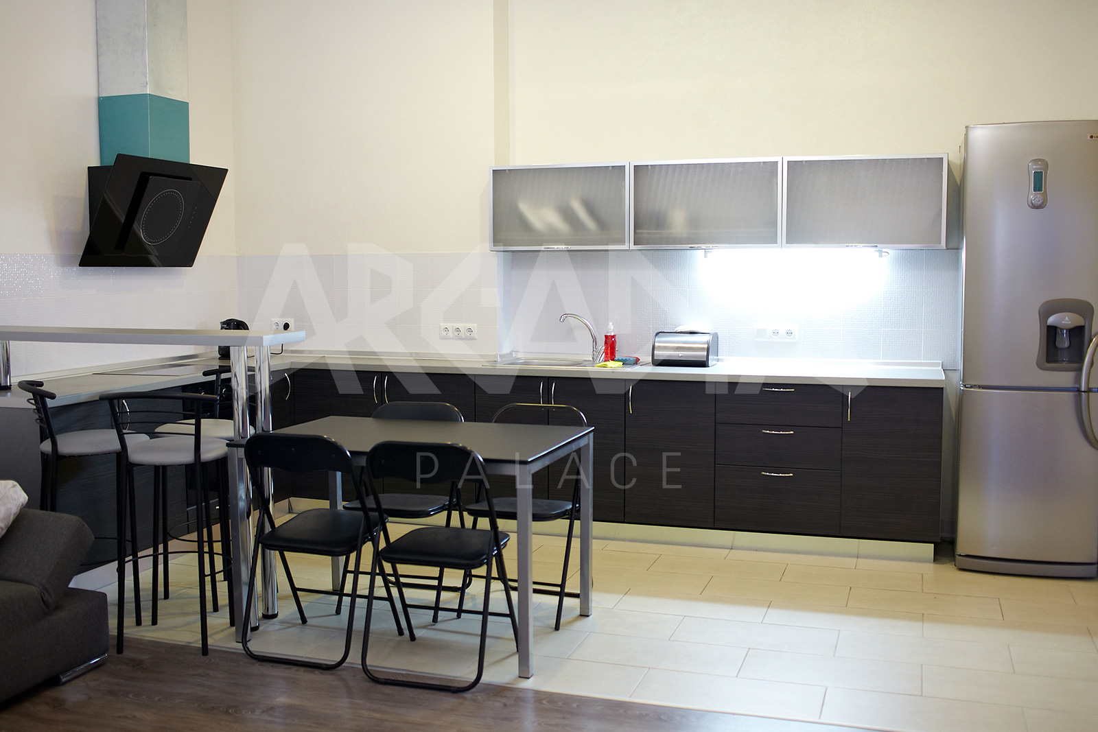 apartment dionysus